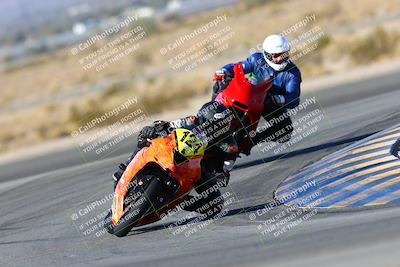 media/Jan-09-2022-SoCal Trackdays (Sun) [[2b1fec8404]]/Turn 11 (935am)/